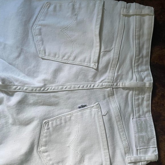 Levi High Rise Ankle Skinny Jeans - Picture 3 of 4